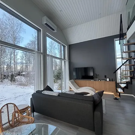 Alpesi faház Tuore Pikkuvilla Hyvillae Mukavuuksilla