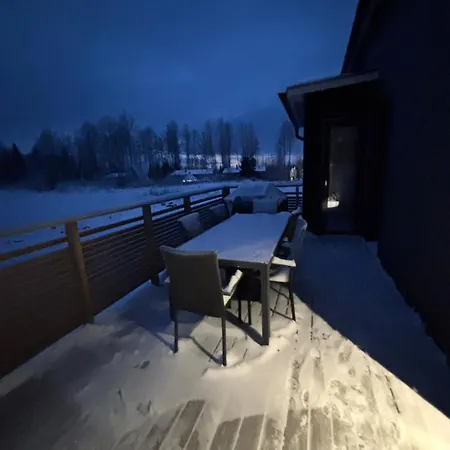 Tuore Pikkuvilla Hyvillae Mukavuuksilla *