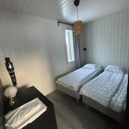 Tuore Pikkuvilla Hyvillae Mukavuuksilla Horská chata Karkku