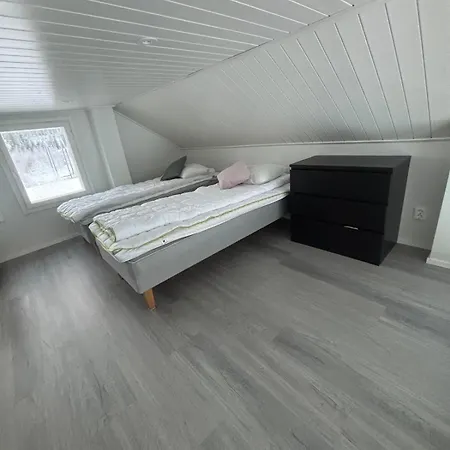 Alpesi faház Tuore Pikkuvilla Hyvillae Mukavuuksilla