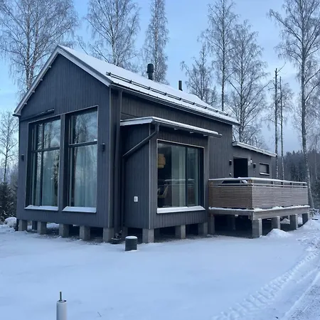 Tuore Pikkuvilla Hyvillae Mukavuuksilla