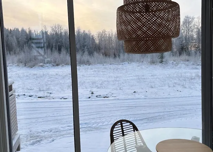 Alpesi faház Tuore Pikkuvilla Hyvillae Mukavuuksilla Karkku